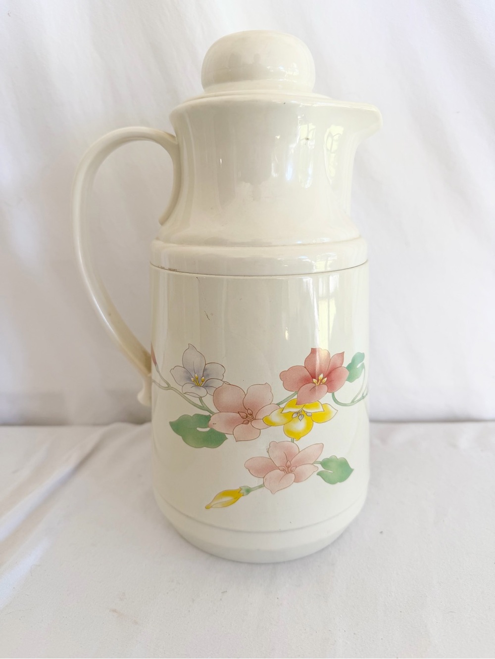Vintage Floral Insulated Carafe